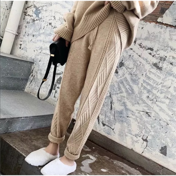 Pants - Knit pants sweatpants trousers womens khaki womens drawstring clothing